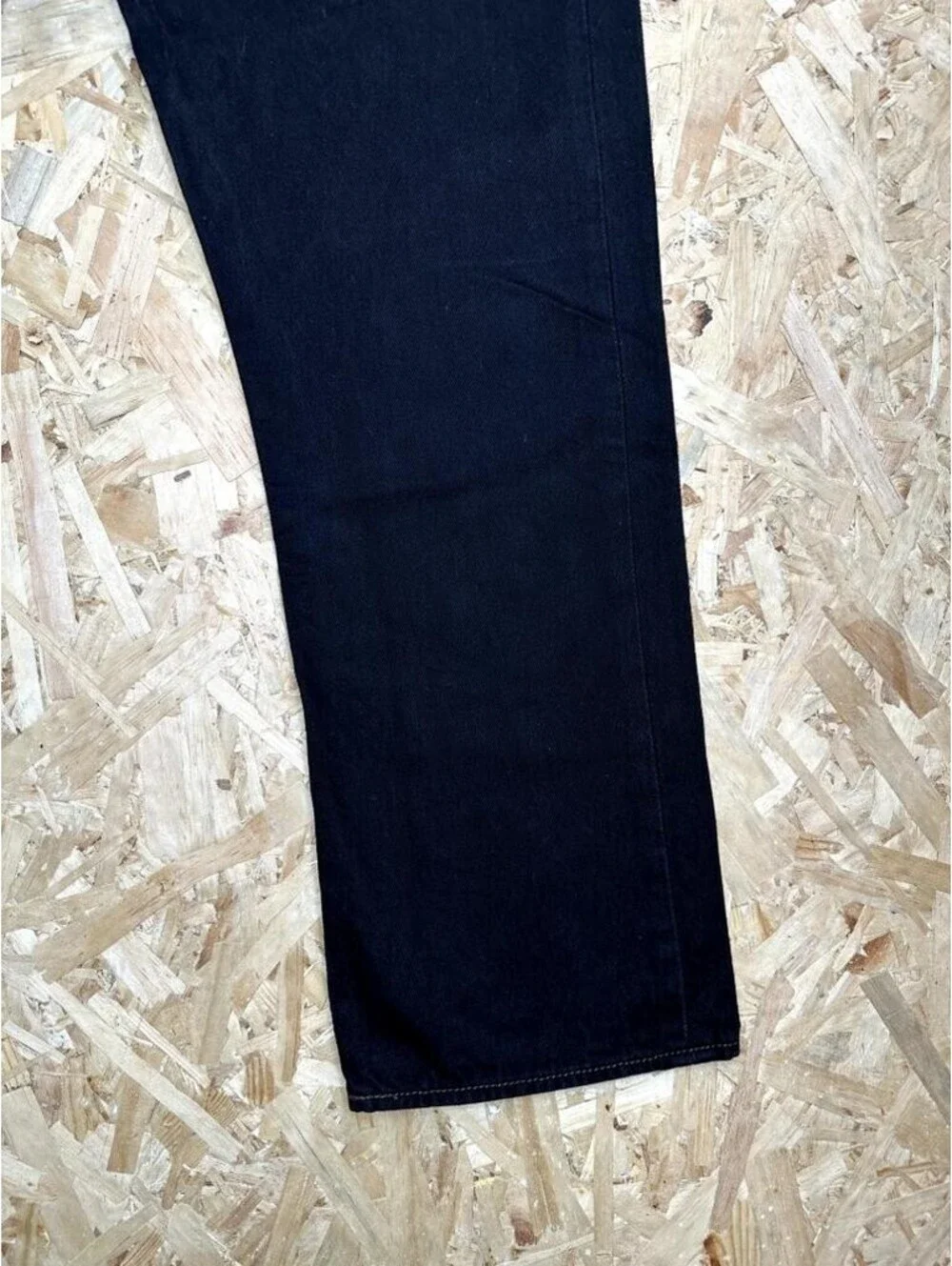 Levis this pair