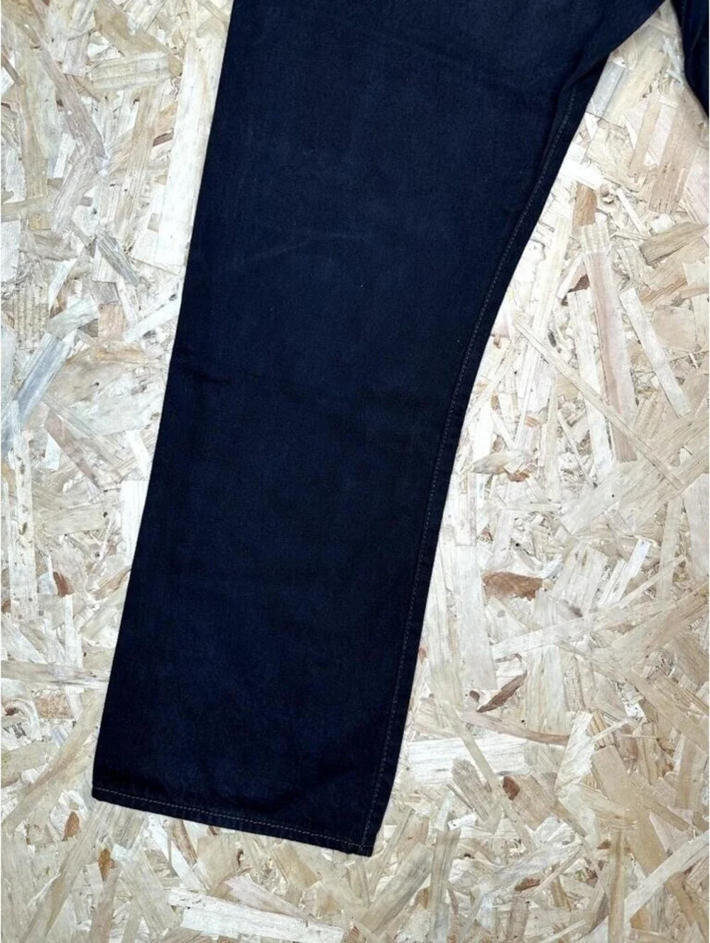 Levis this pair