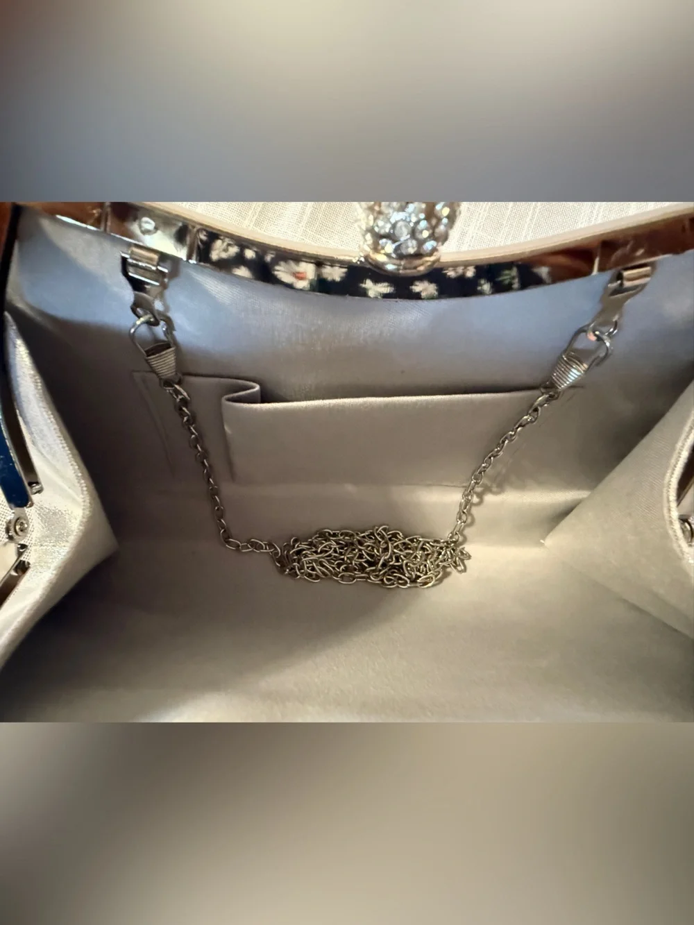 The Unbranded Brand new without