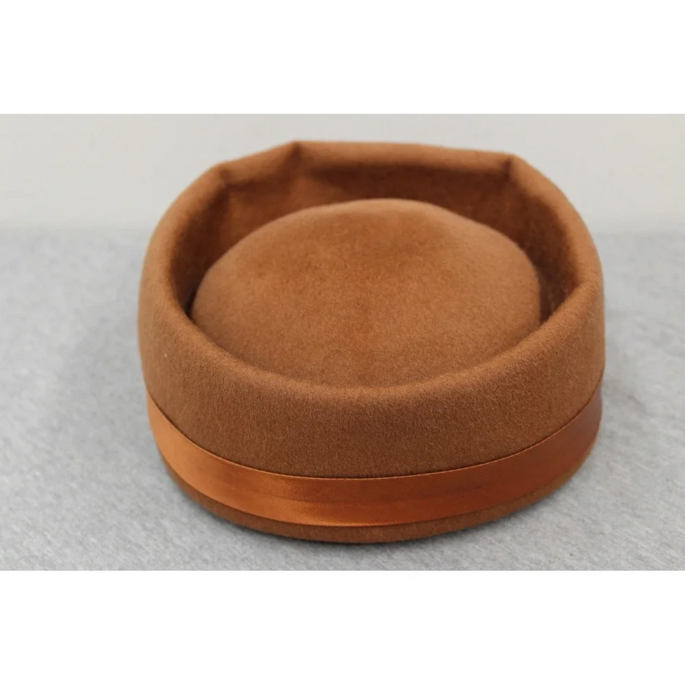 A Diane Style vintage pillbox