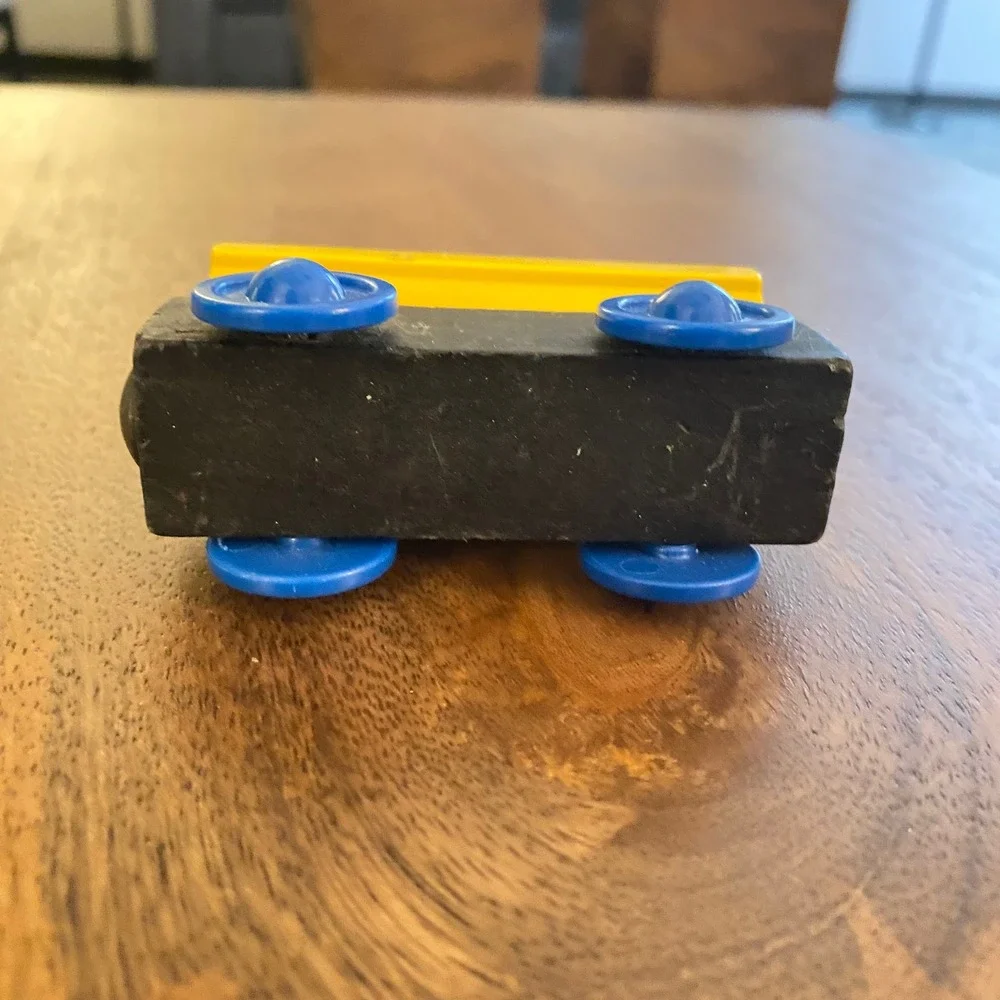Unbranded minor scuff