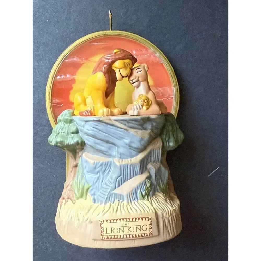 Hallmark 1997 lion