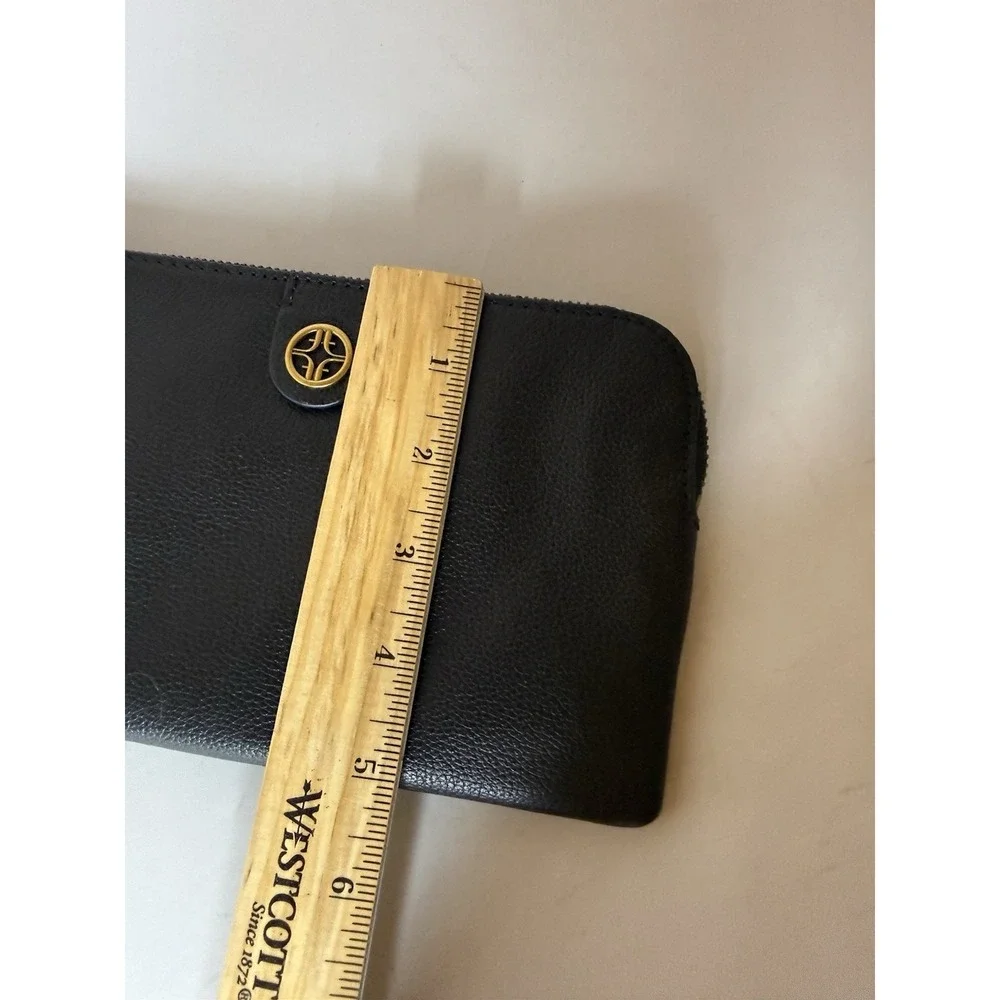 Fossil sofia leather
