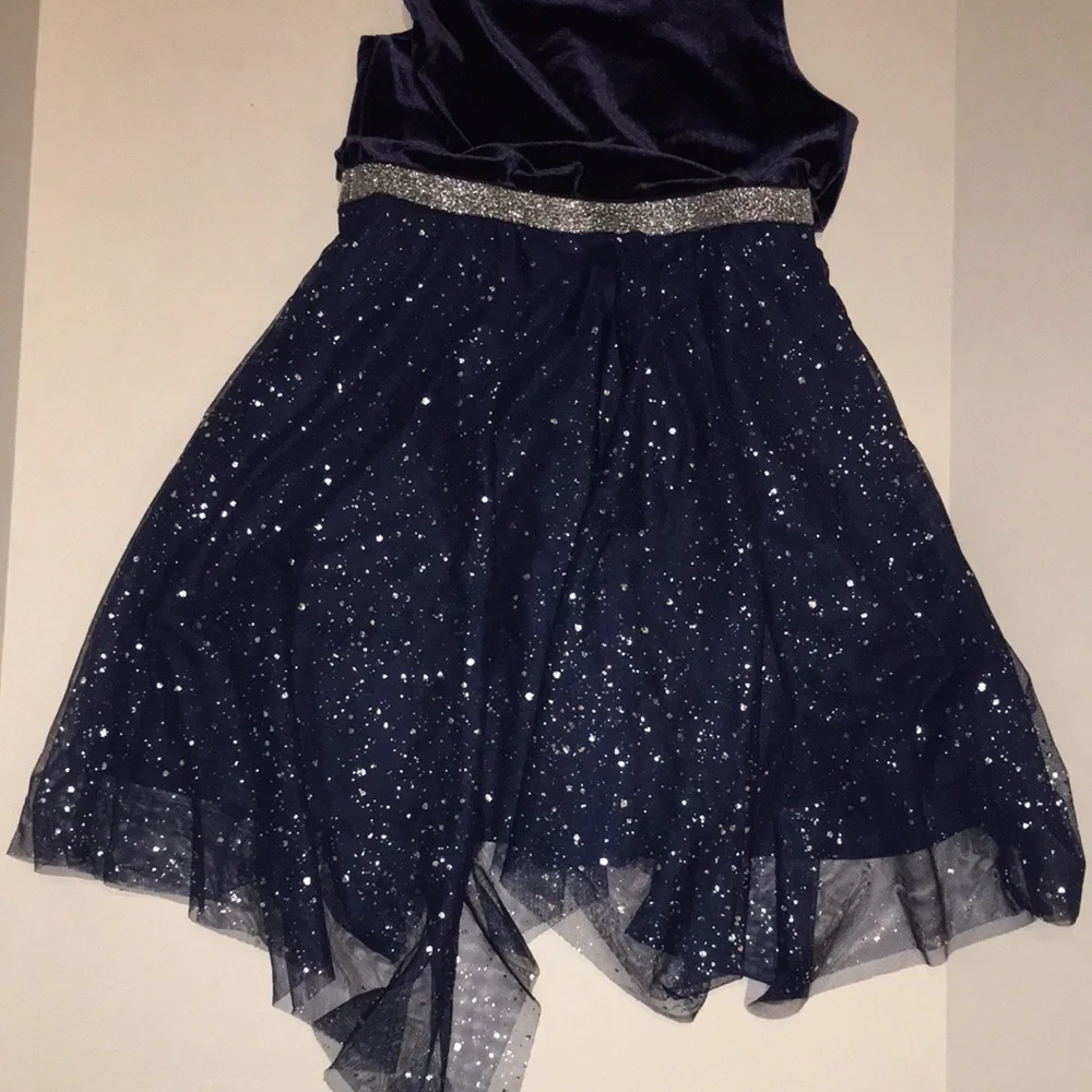 The Childrens Place navy velvet