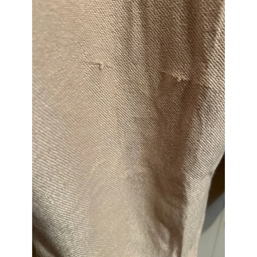 The Unbranded Brand these wear featuring