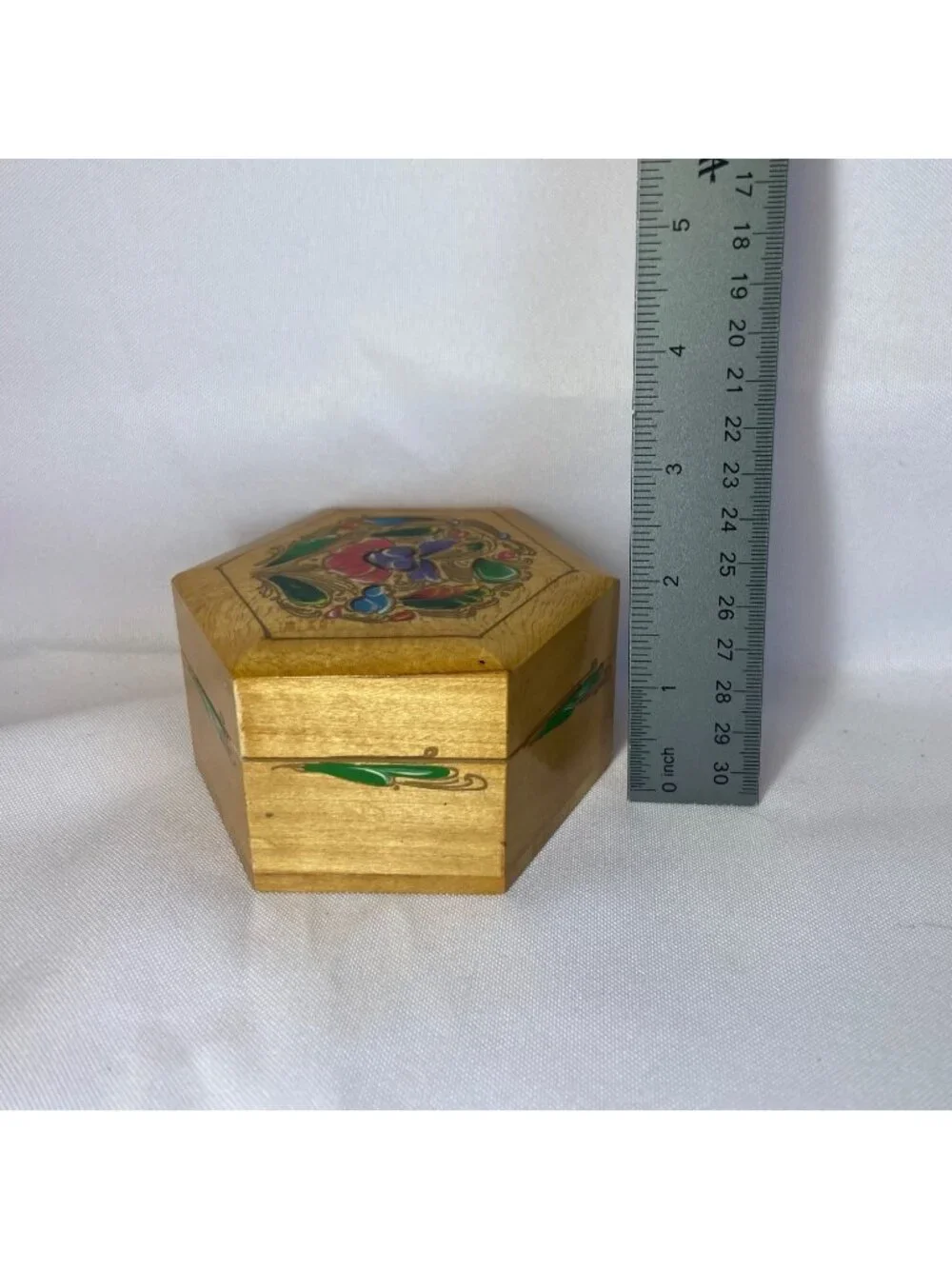 N/A vintage polygon