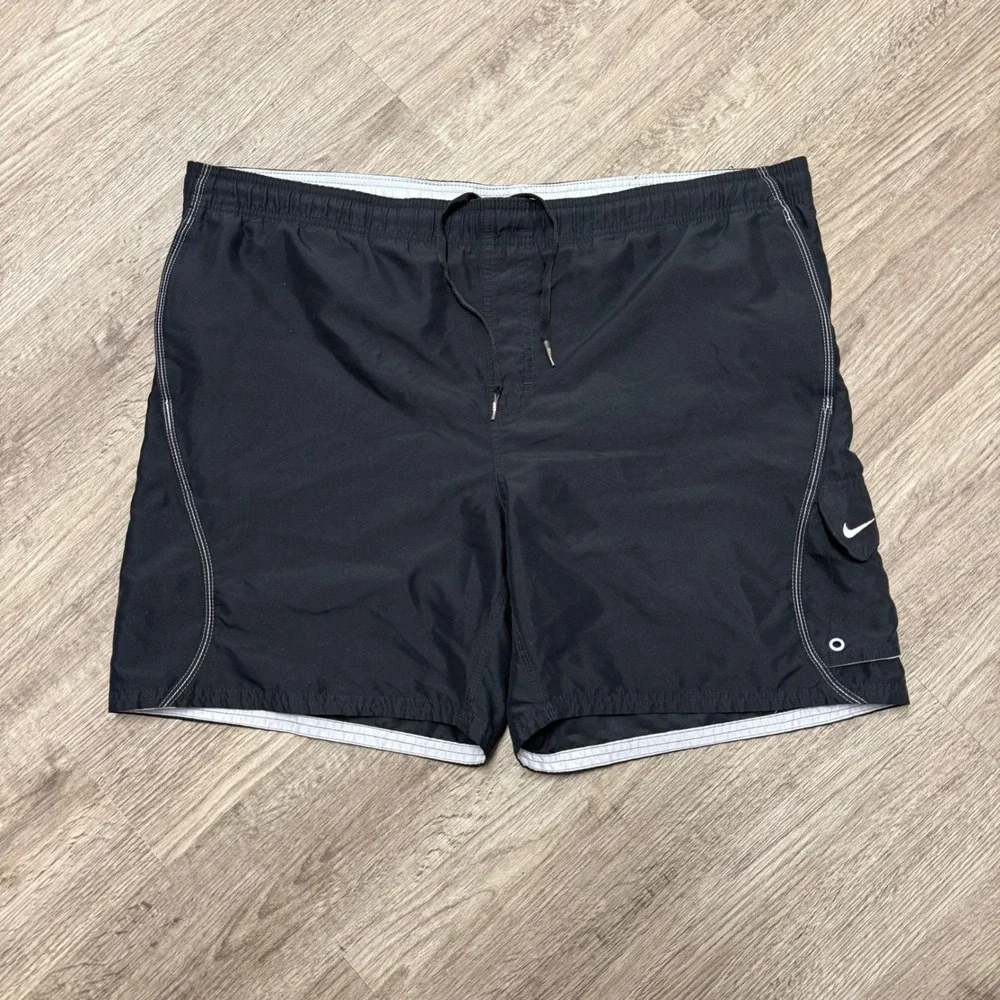 Nike‎ Mens Black Board Shorts Swim Trunks Cargo Pocket XL Mesh Lined Y2K
