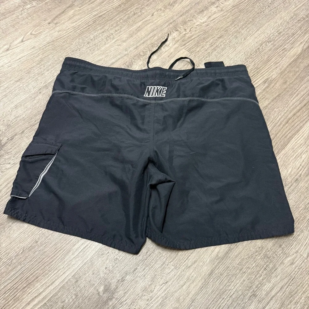 Nike mens board