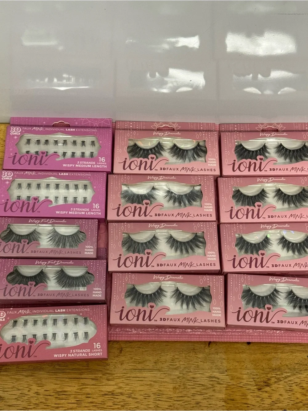 ioni 3D Faux Mink Lashes - Pink Packaging