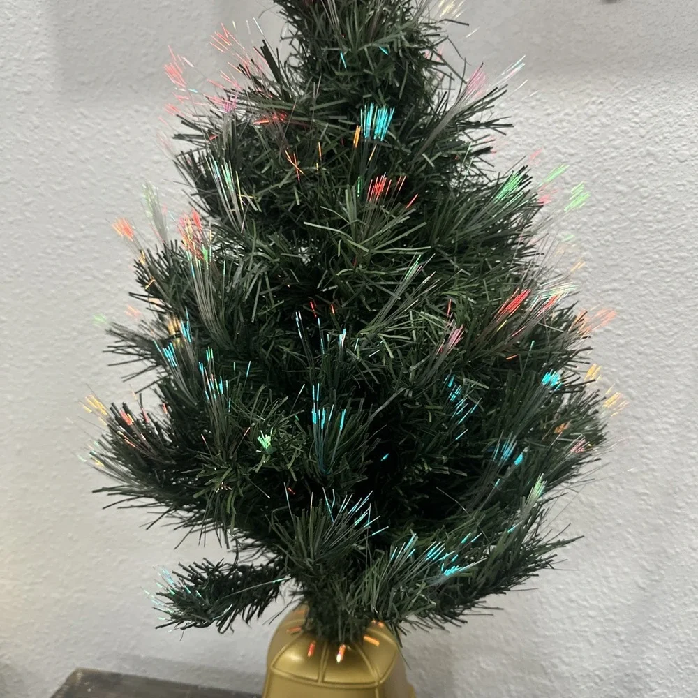 VGT Puleo Christmas Tree Fiber Optic 30
