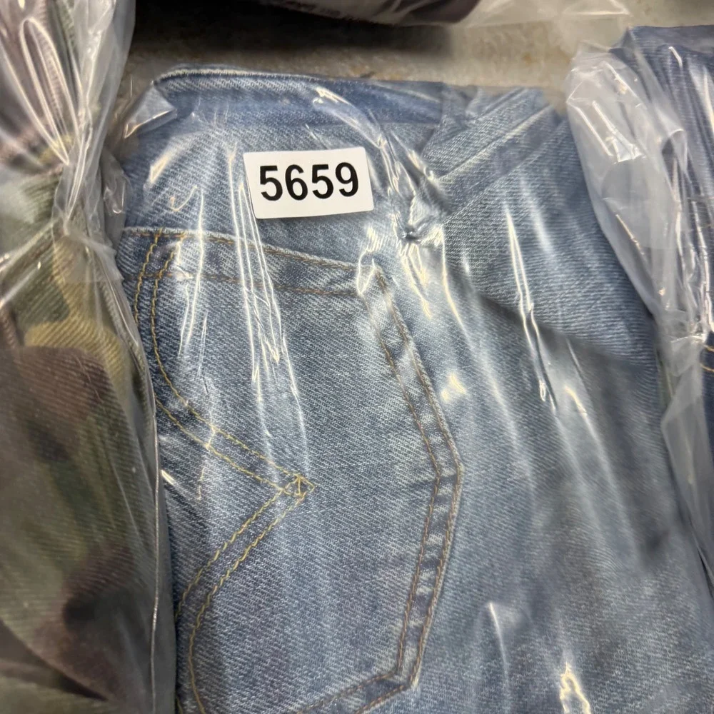 Levis 550 Relaxed Fit Tapered‎ Leg Blue Jeans Mens 36x32 Medium Wash Denim