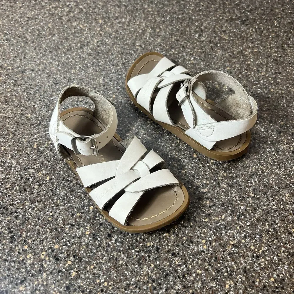 Salt Water Sandals White Leather Toddler Little Girl Size 7 Ankle Strap Open Toe