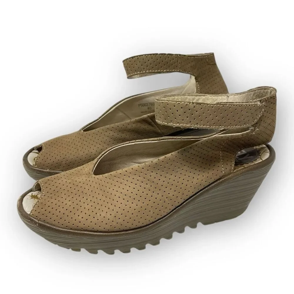 Fly London Yala Perforated Wedge Sandal Beige Women’s Size Us 9 EU 40