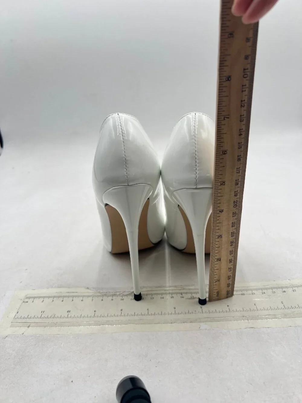 FSJ white pointed
