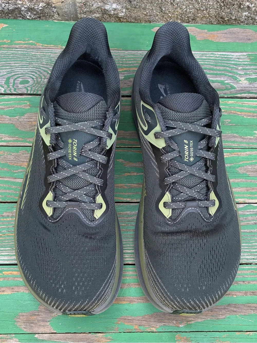 Altra trail running