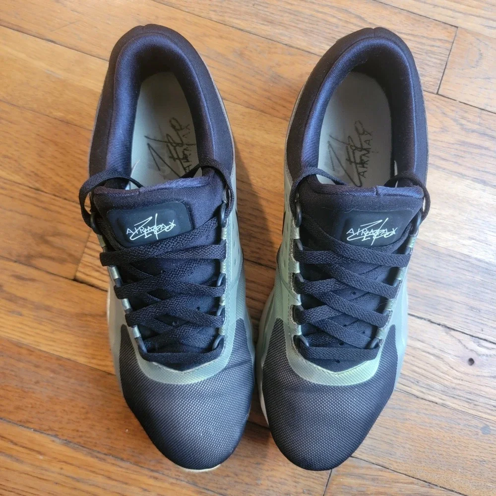 Nike Air Max Zero SE Men's Size 9 Black‎ Yellowish Green Gold Light Bone