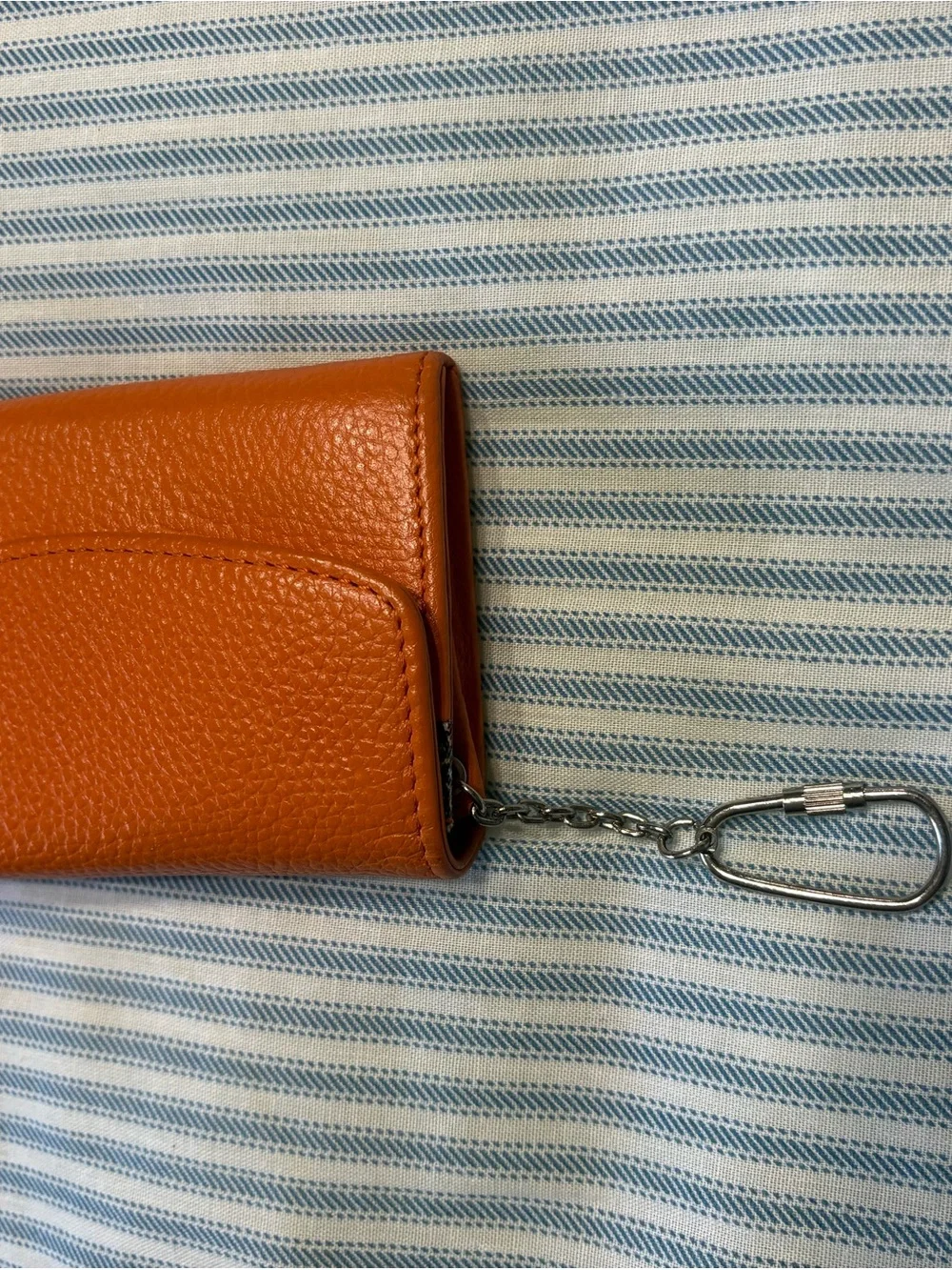 Talbots compact pebbled