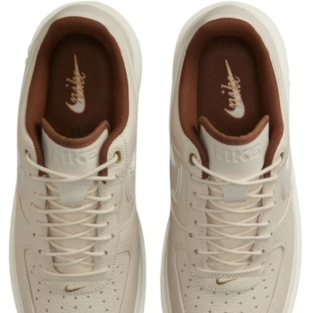 Nike Air Force forces bless 200