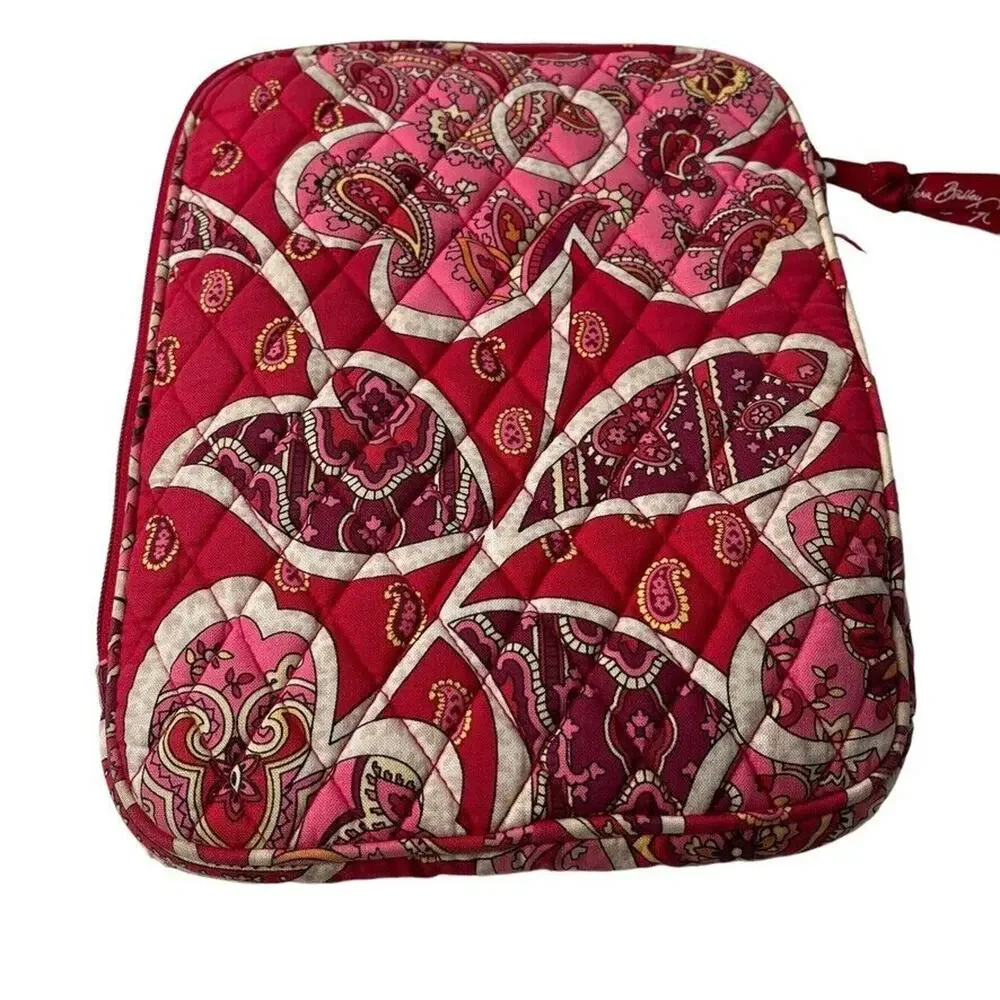 Vera Bradley corners are