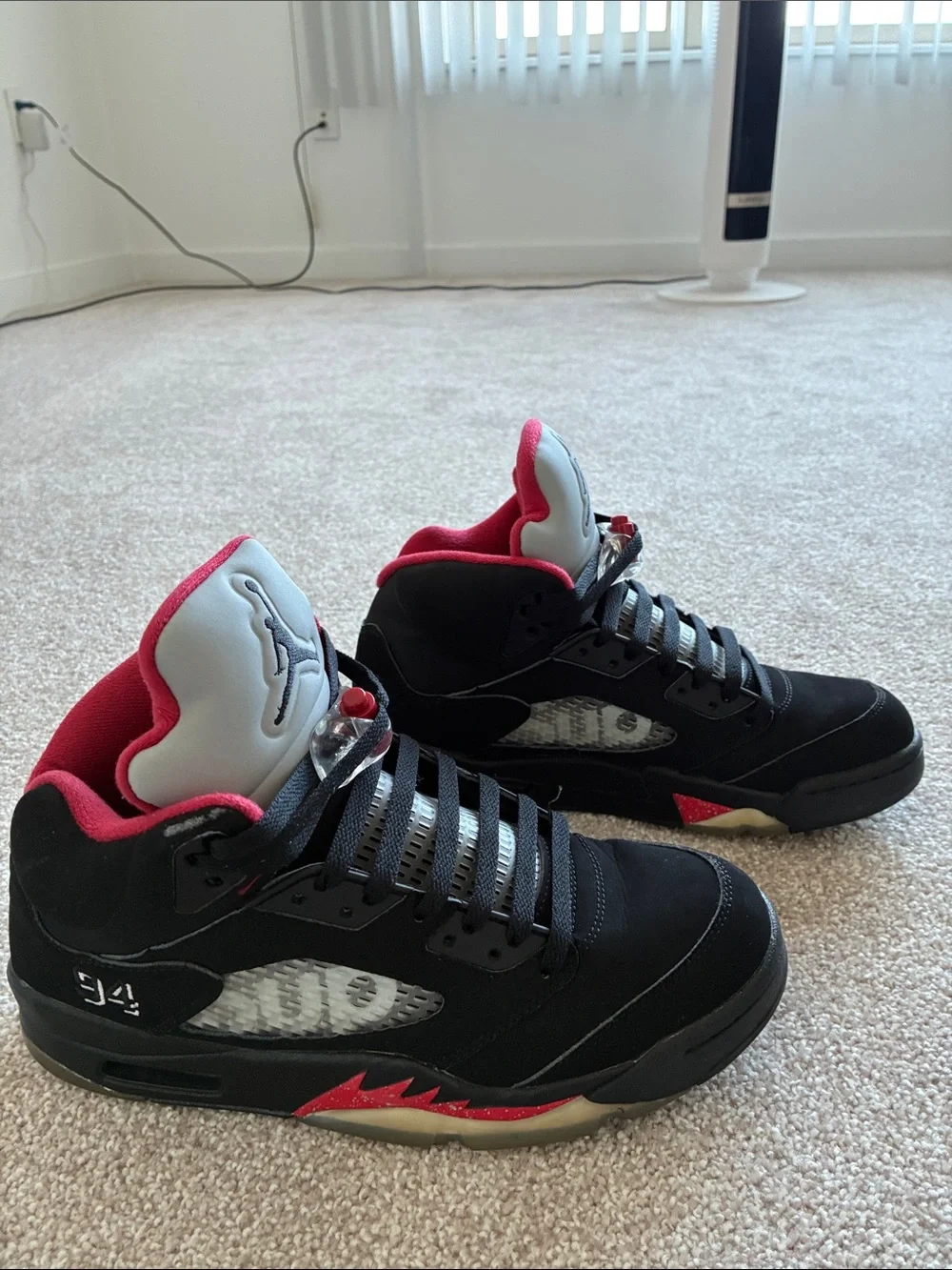 Supreme x Air Jordan men’s black