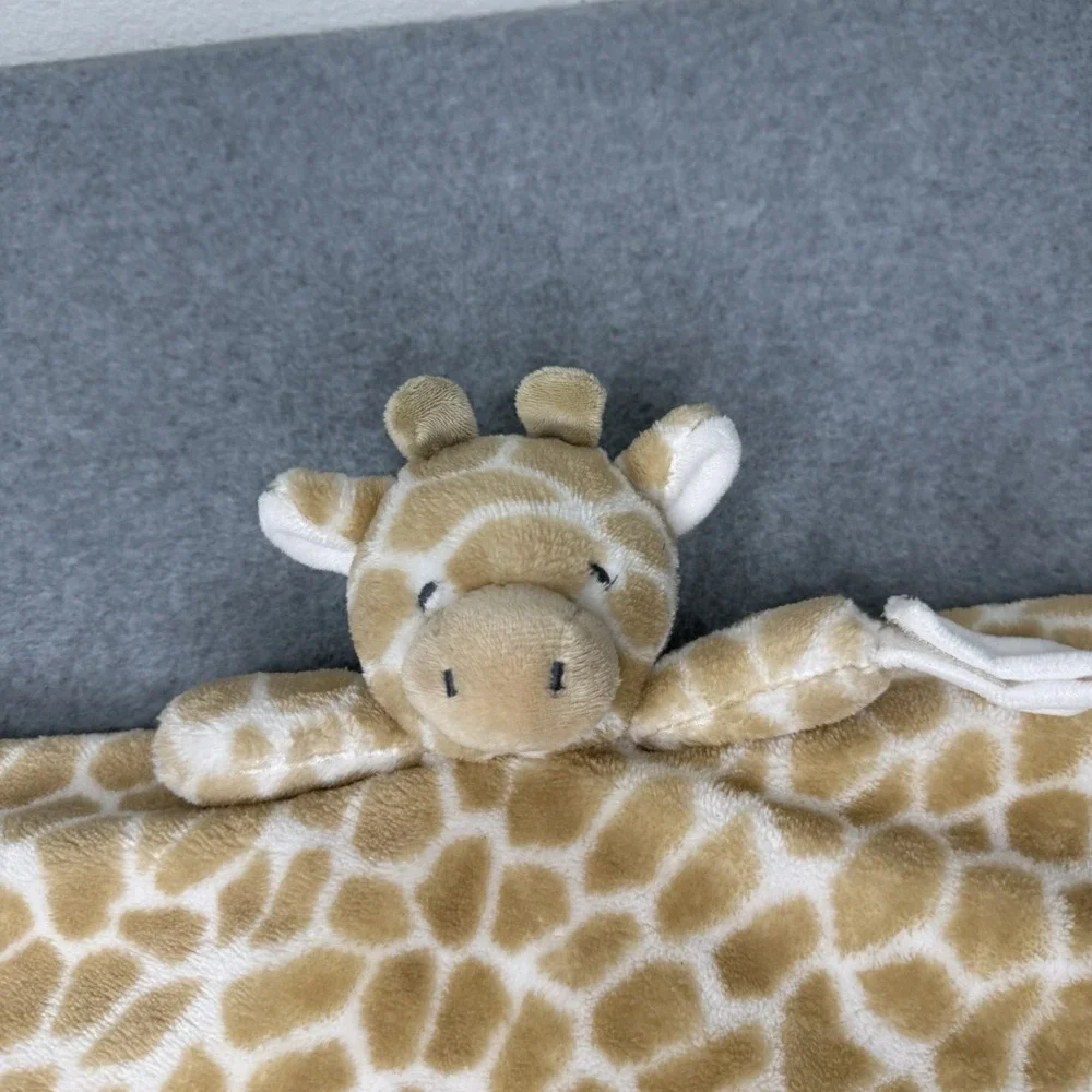 Carters carters giraffe