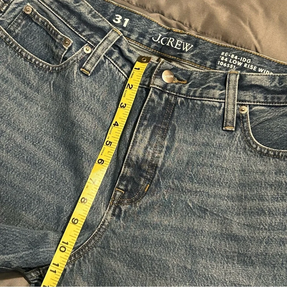 J. Crew hips 31” it