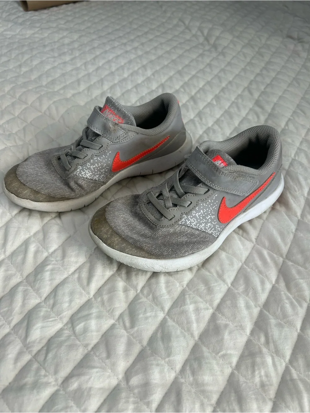 Nike lightweight kids