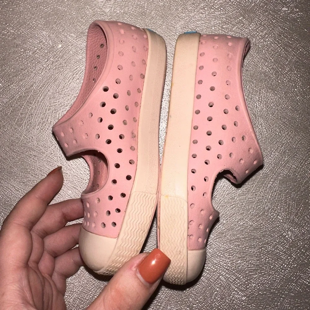 Native pink cream
