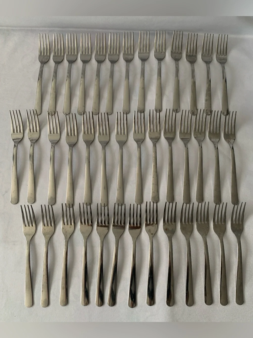 Set Of 40 Stainless Steel Silverware Forks Flatware Picnic Party Celebrating Art