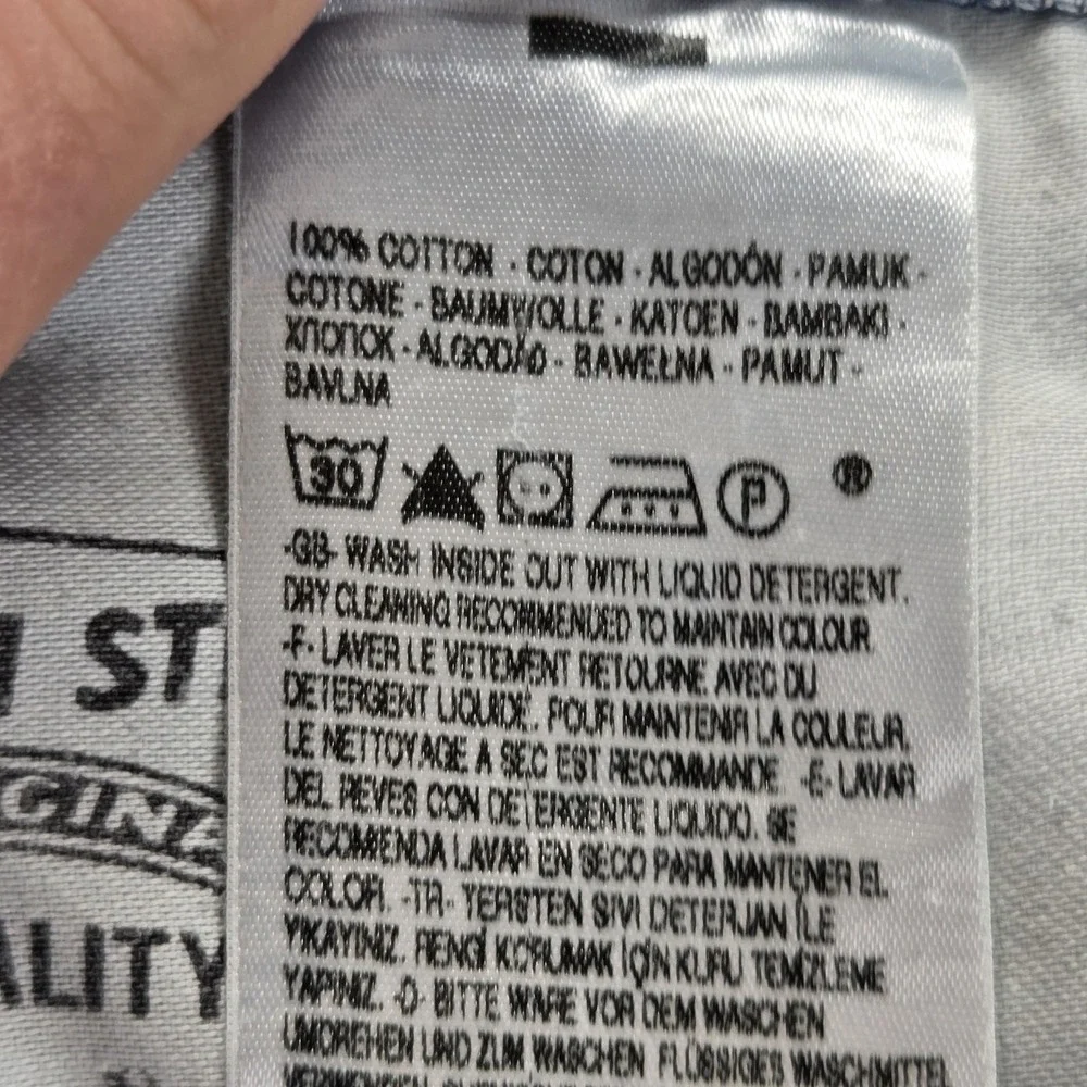 Levis 11875 important