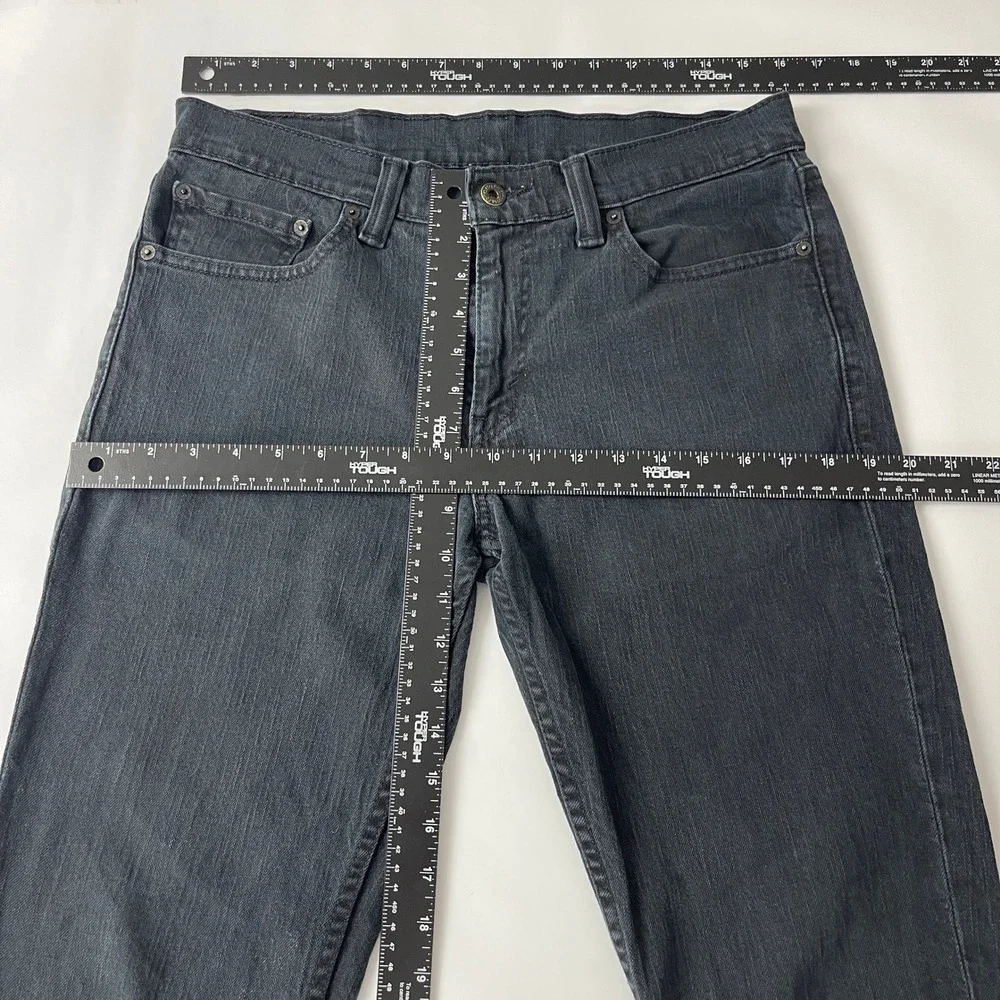 Levis sizing title