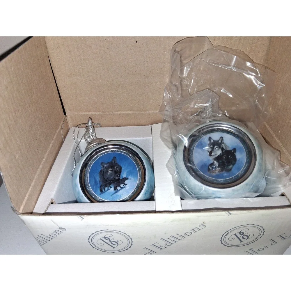 Bradford Editions Wolf Ornaments 