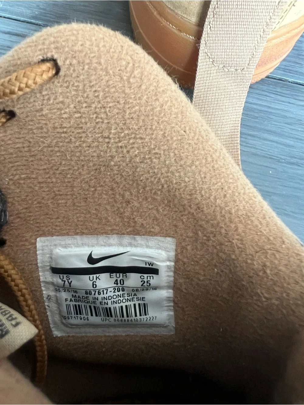 Nike suede upper