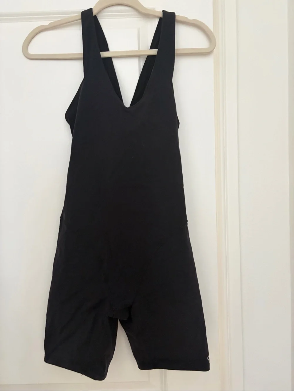 ALO Yoga sleek fitted