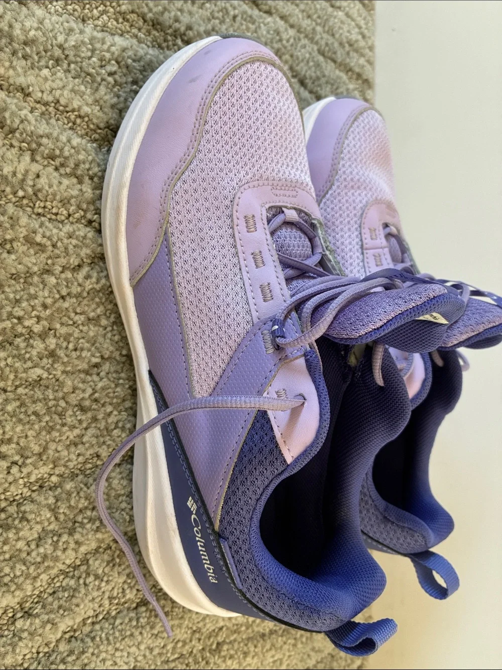 Columbia once upper size