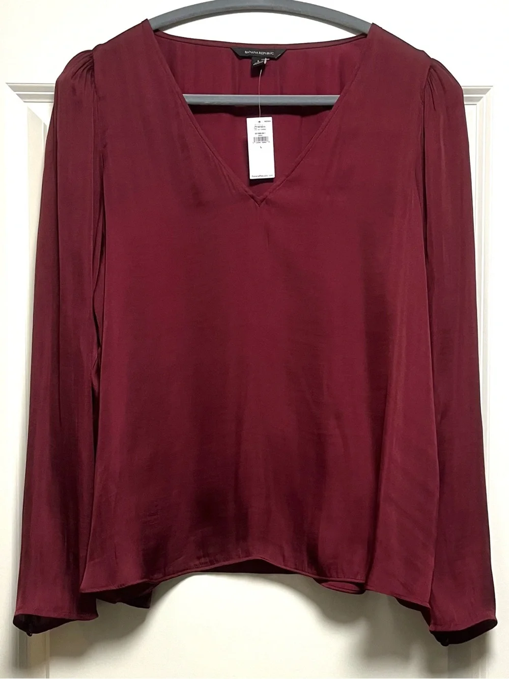 NWT Banana Republic Soft Satin Puff Long Sleeve Blouse Washable Chic Red Brick L