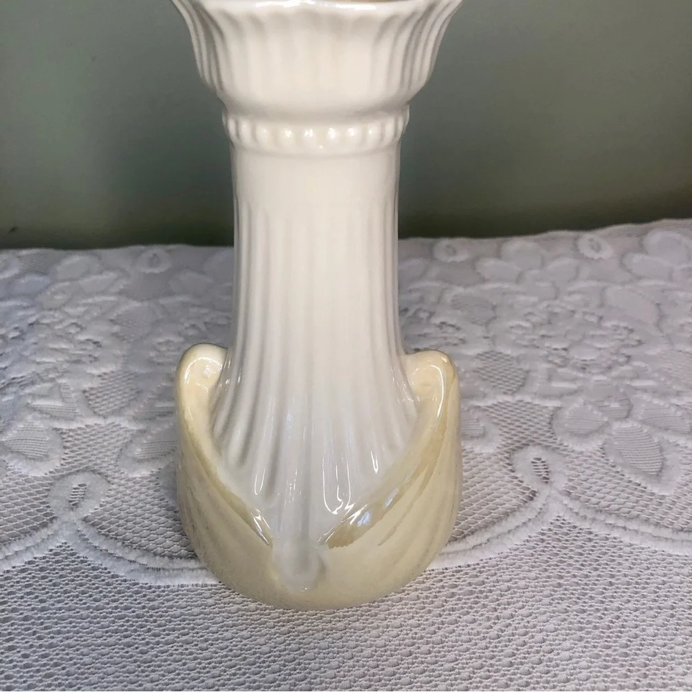 Belleek vintage moore