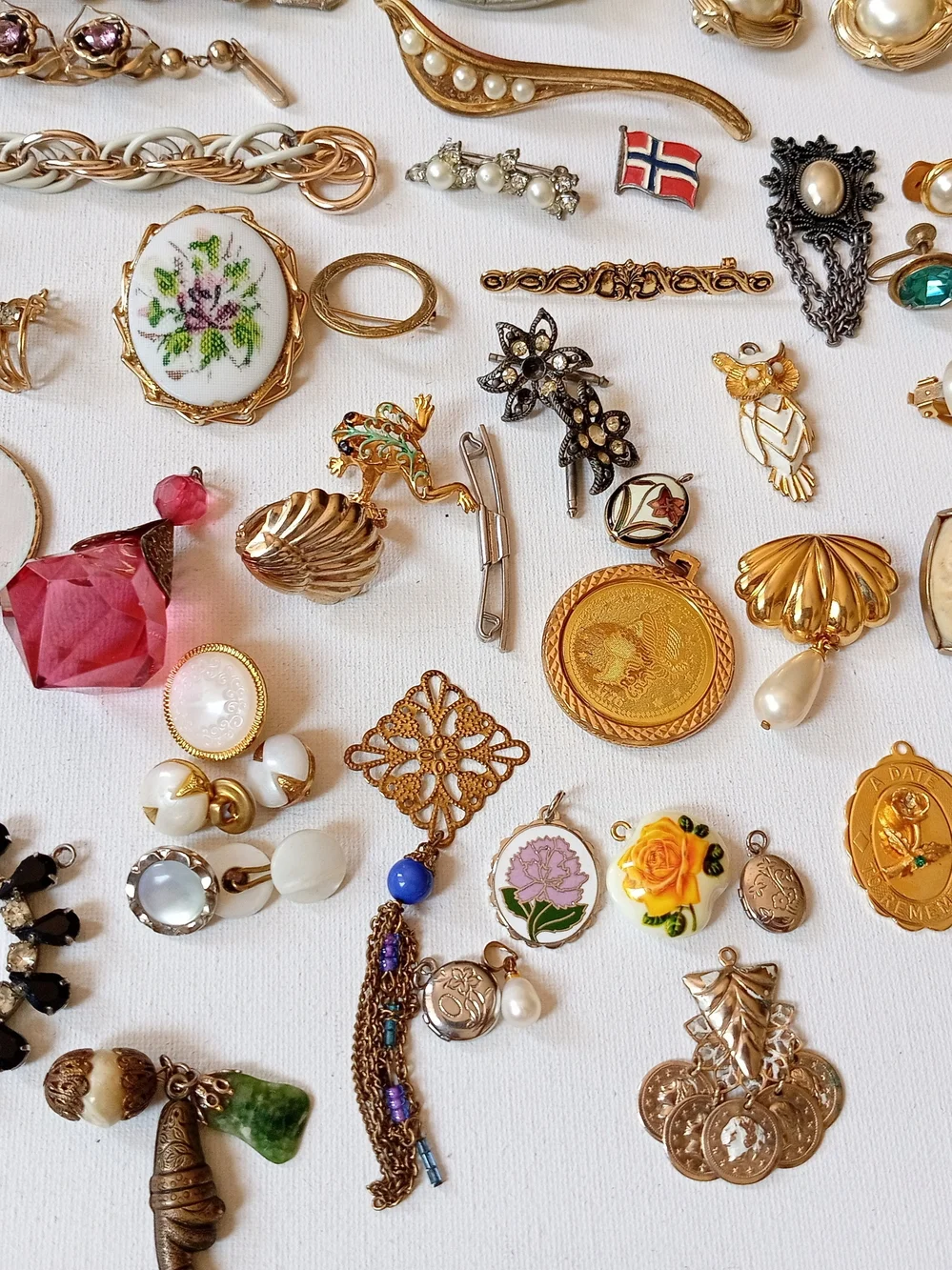 Estate Sale vintage jewelry