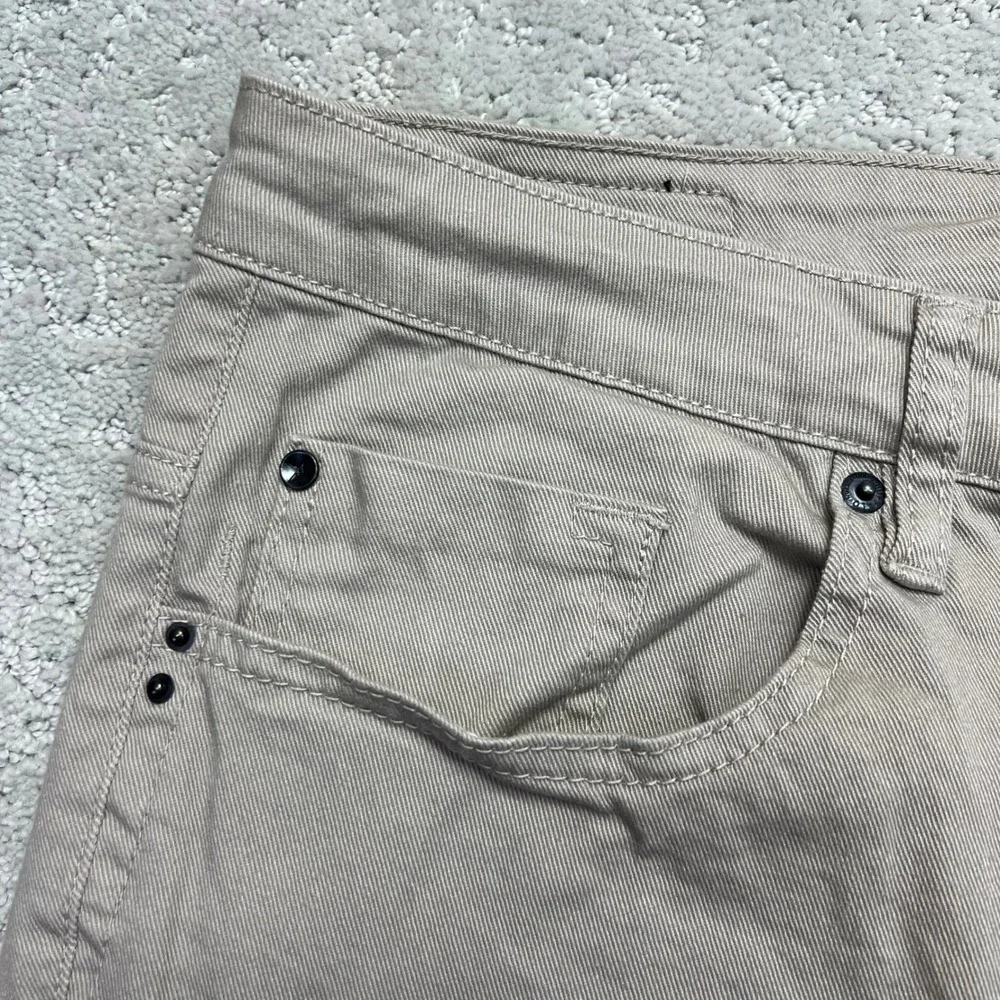 Buffalo David Bitton measurements waist
