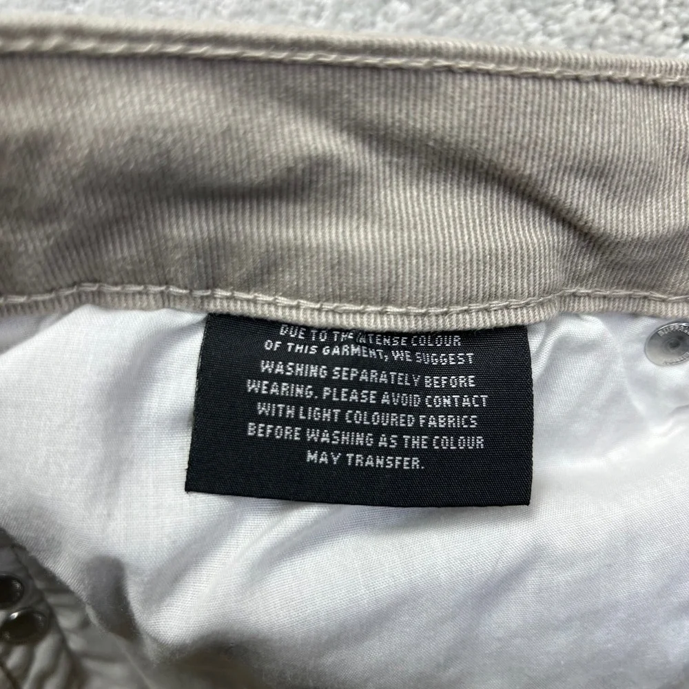Buffalo David Bitton measurements waist