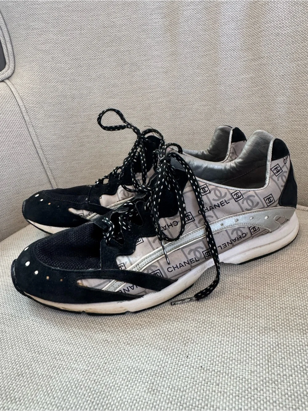 CHANEL sneakers logo