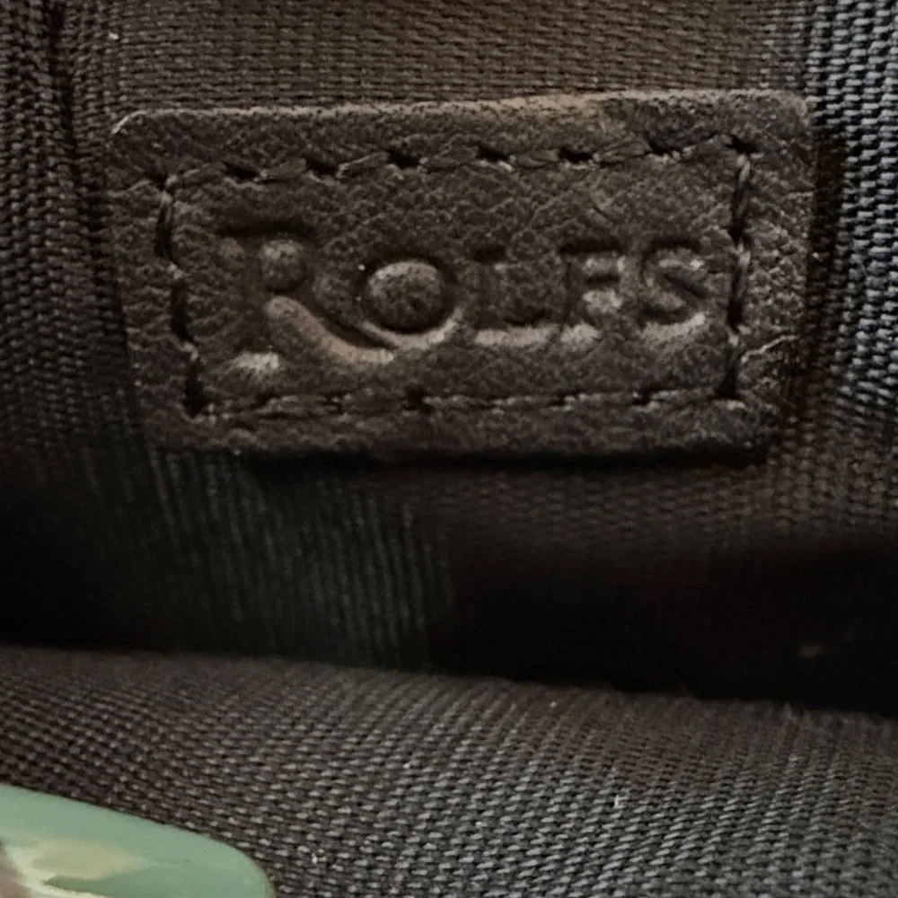 Rolfs chic black