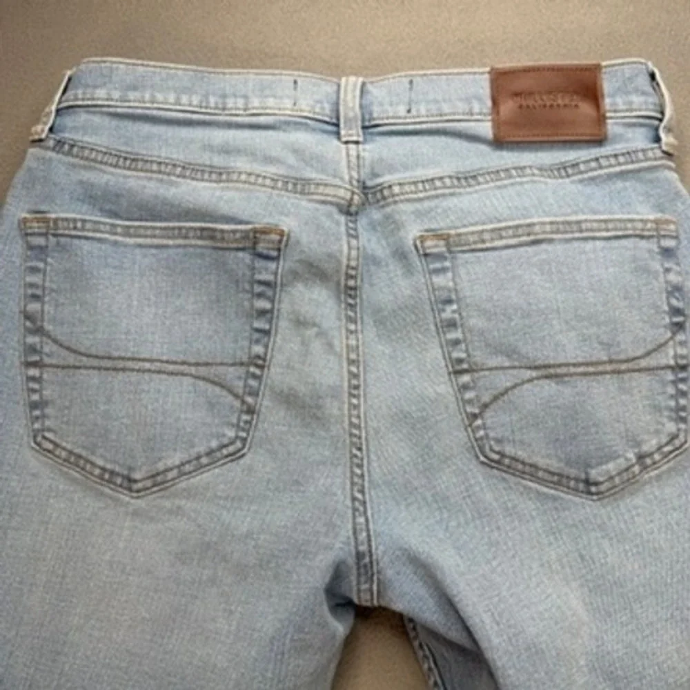 Hollister athletic slim