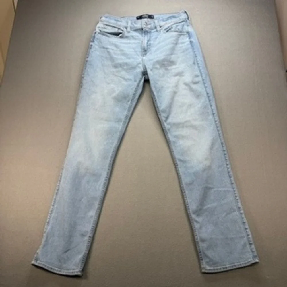 Hollister athletic slim