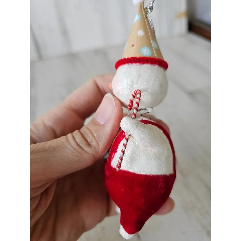 unbranded snowman bobblehead