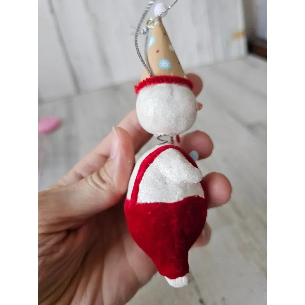 unbranded snowman bobblehead