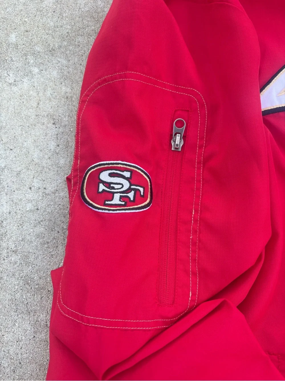 NFL tag sleeves