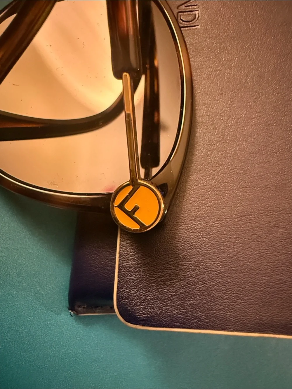 Fendi classic sunglasses