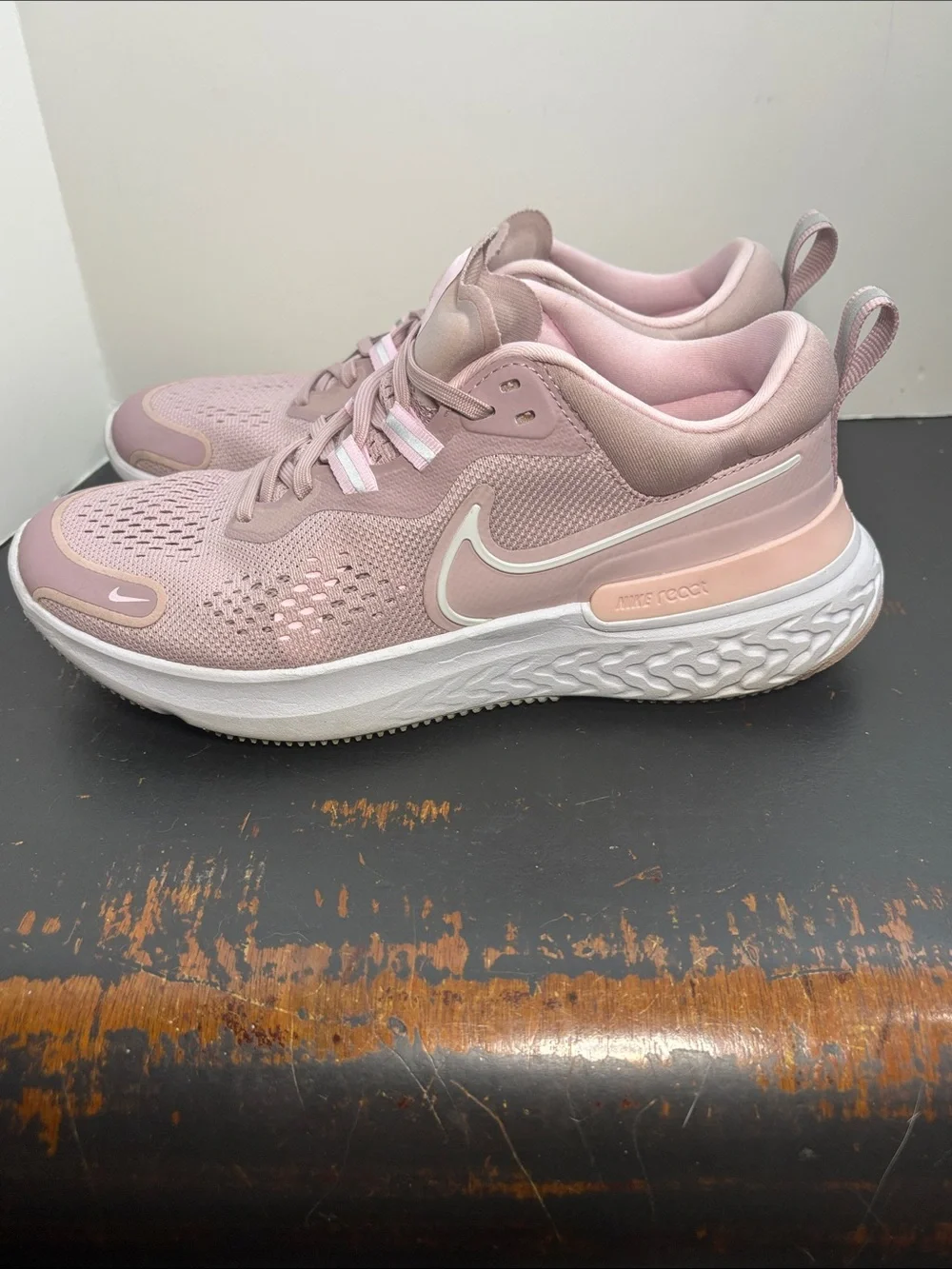 Nike Women’s React Miler 2 Running Shoe Plum Chalk Peach Foam