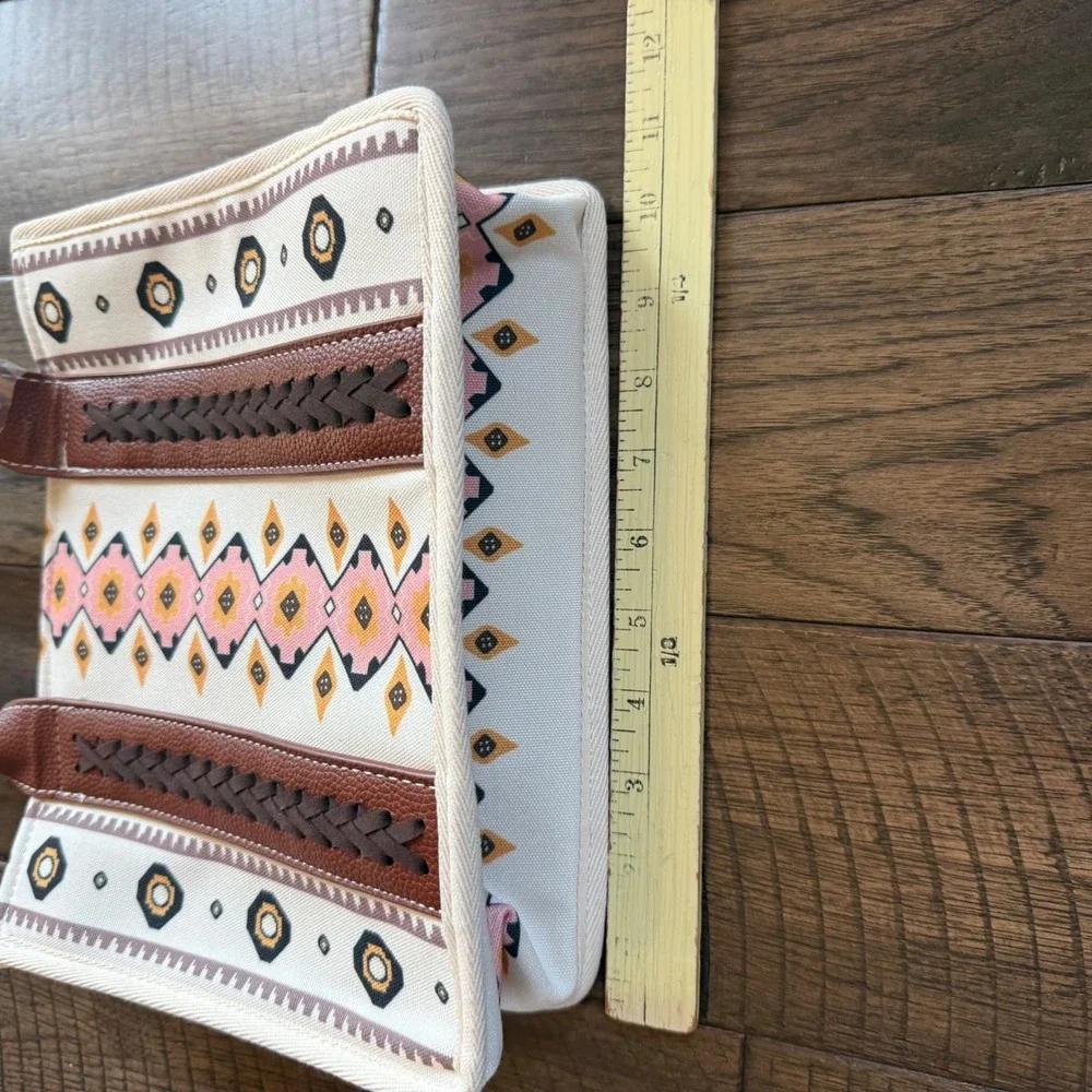 Wrangler southwestern print
